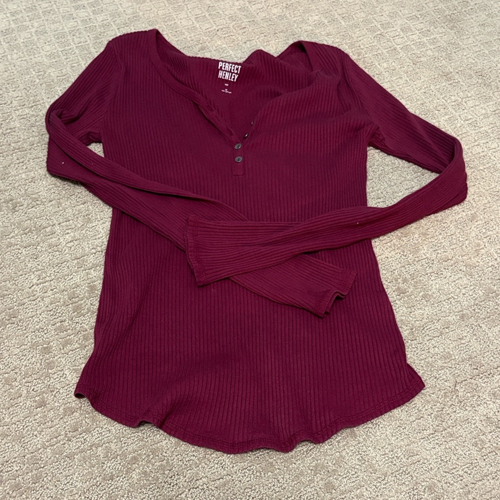 henley top!